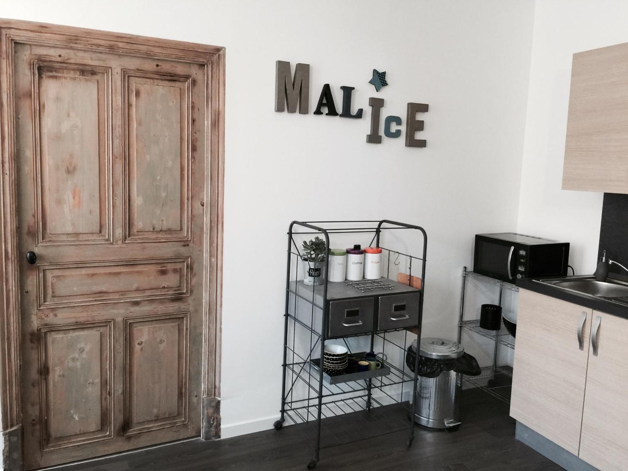 Appartshotels'De Ville Bourg-les-Valence Room photo